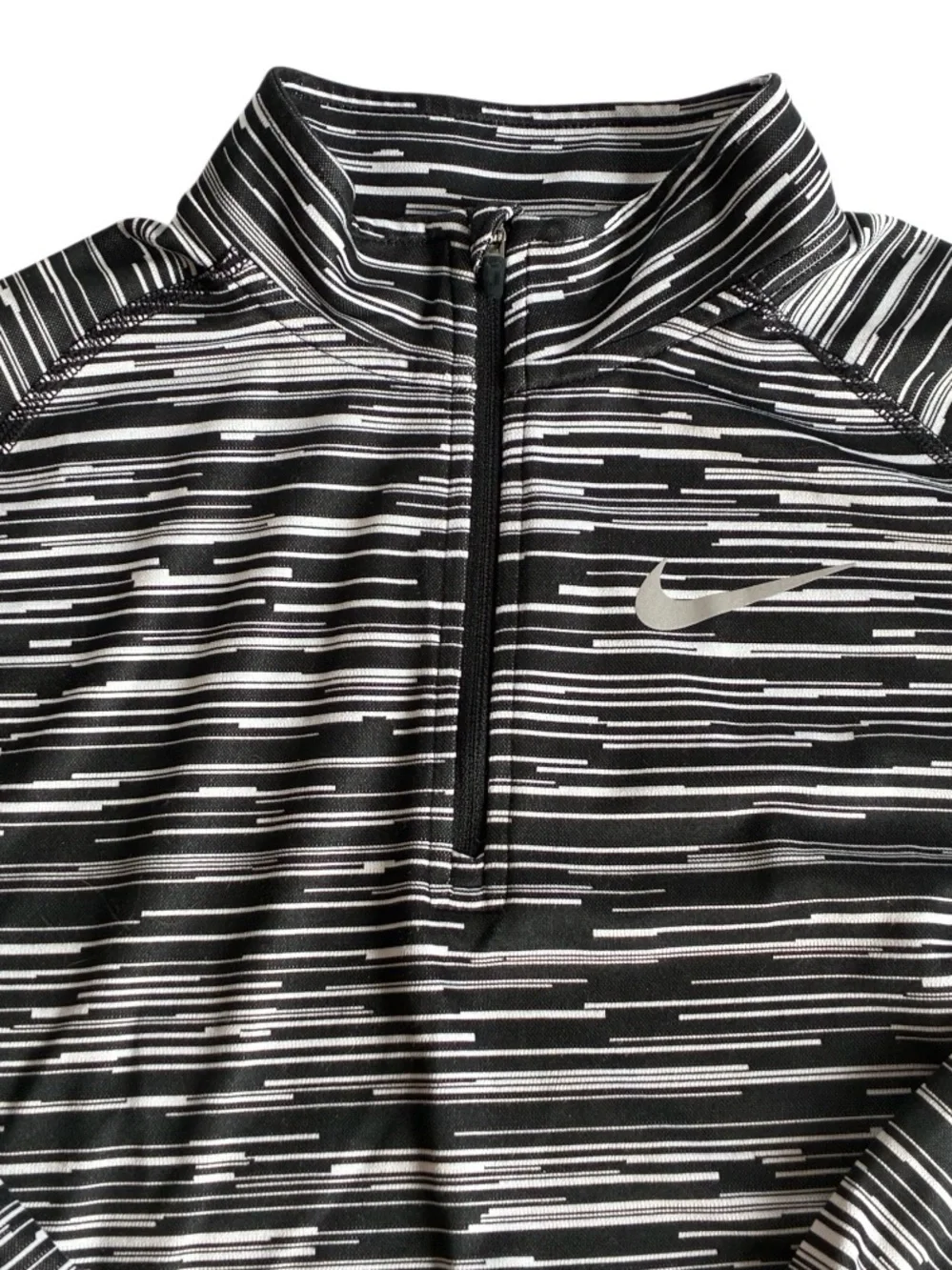 Nike Running Dri-FIT Kids Quarter Zip Pullover Black Stripes Boy Girl L EUC